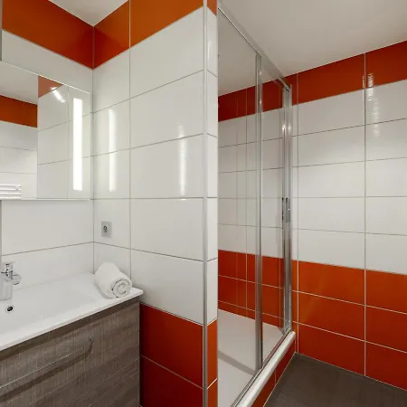 Apartamento Montchavin Les Coches, 3 Pieces, 7 Personnes - Fr-1-181-919 *